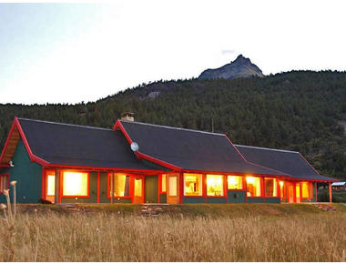 Lodge Cholila